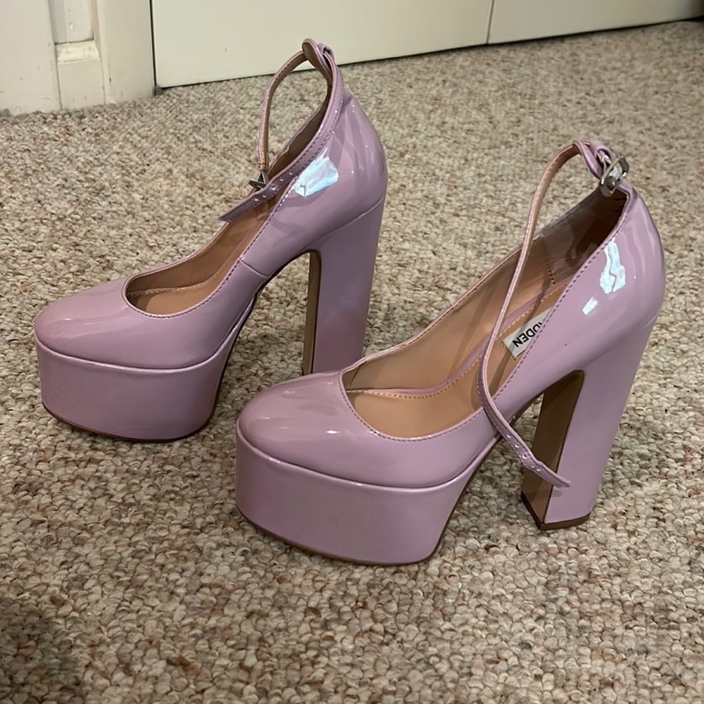 close toe Platform heels- BRAND NEW